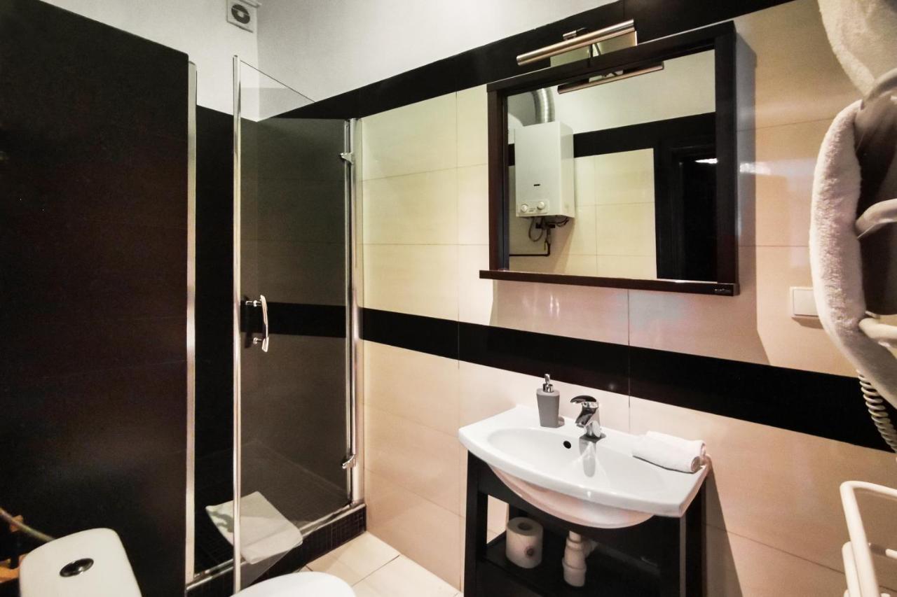 Apartamenty Chleb I Wino Torun Ngoại thất bức ảnh